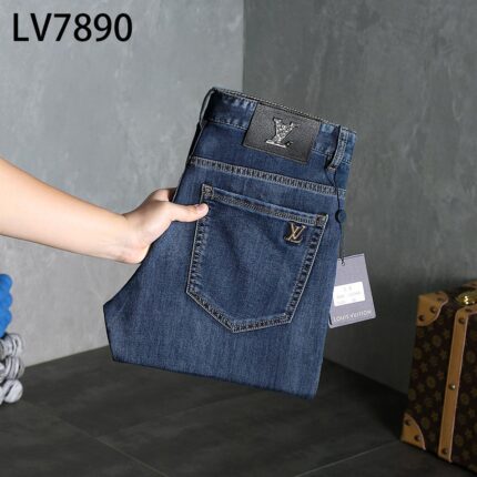 CN Summer New High-End Brand Fashion Men's Jeans Straight-Leg Business Stretch Men's Denim Trousers 

http://detail.m./page/index.htm?offerId=9615208258fourt1Blue